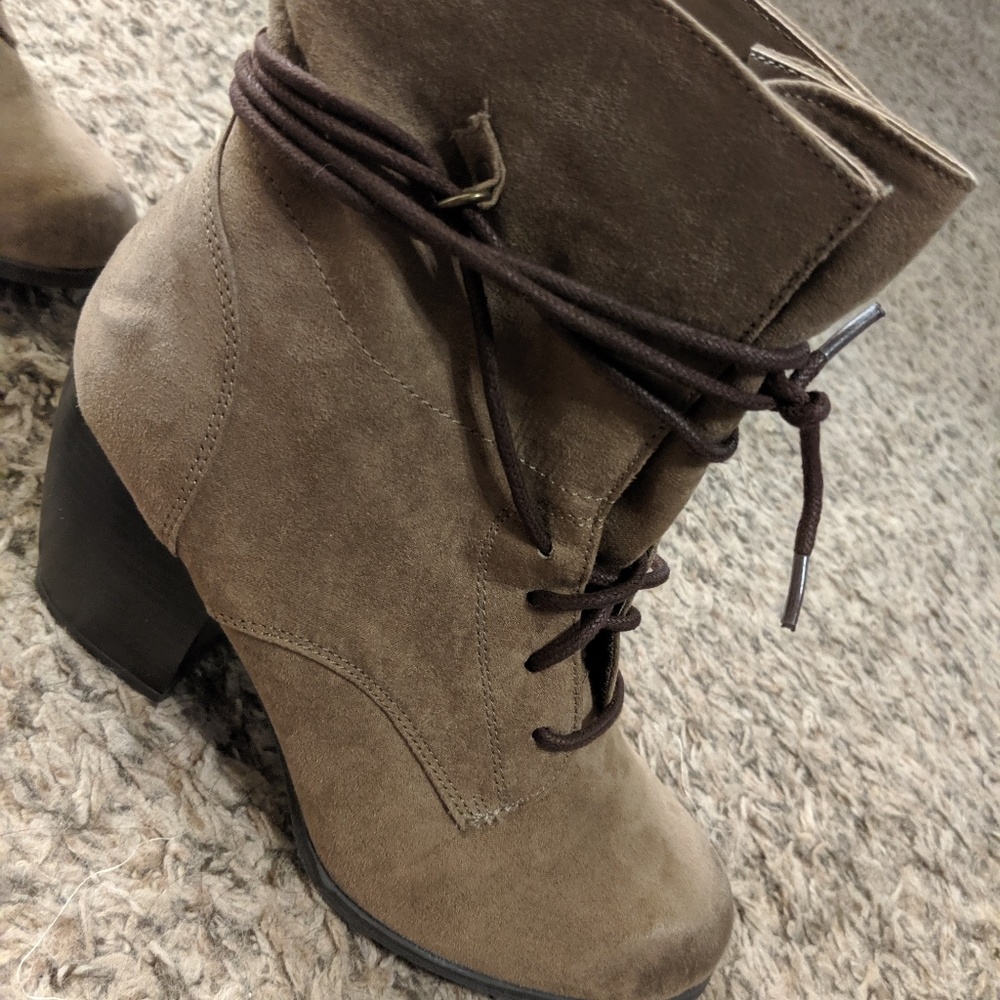 Nude boots